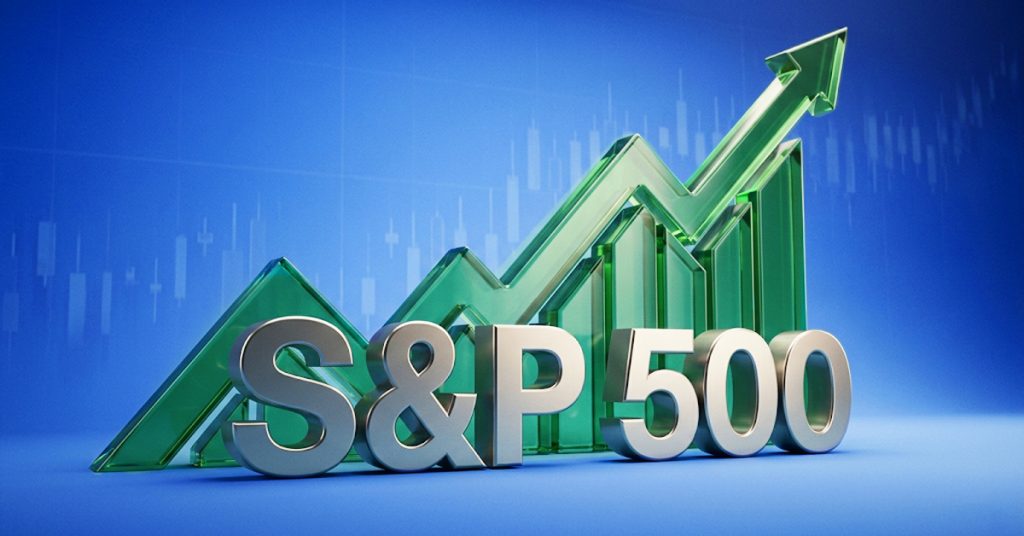 Today Fundamental Analysis: S&P 500 hits a fresh record high ahead of key tech earnings results.